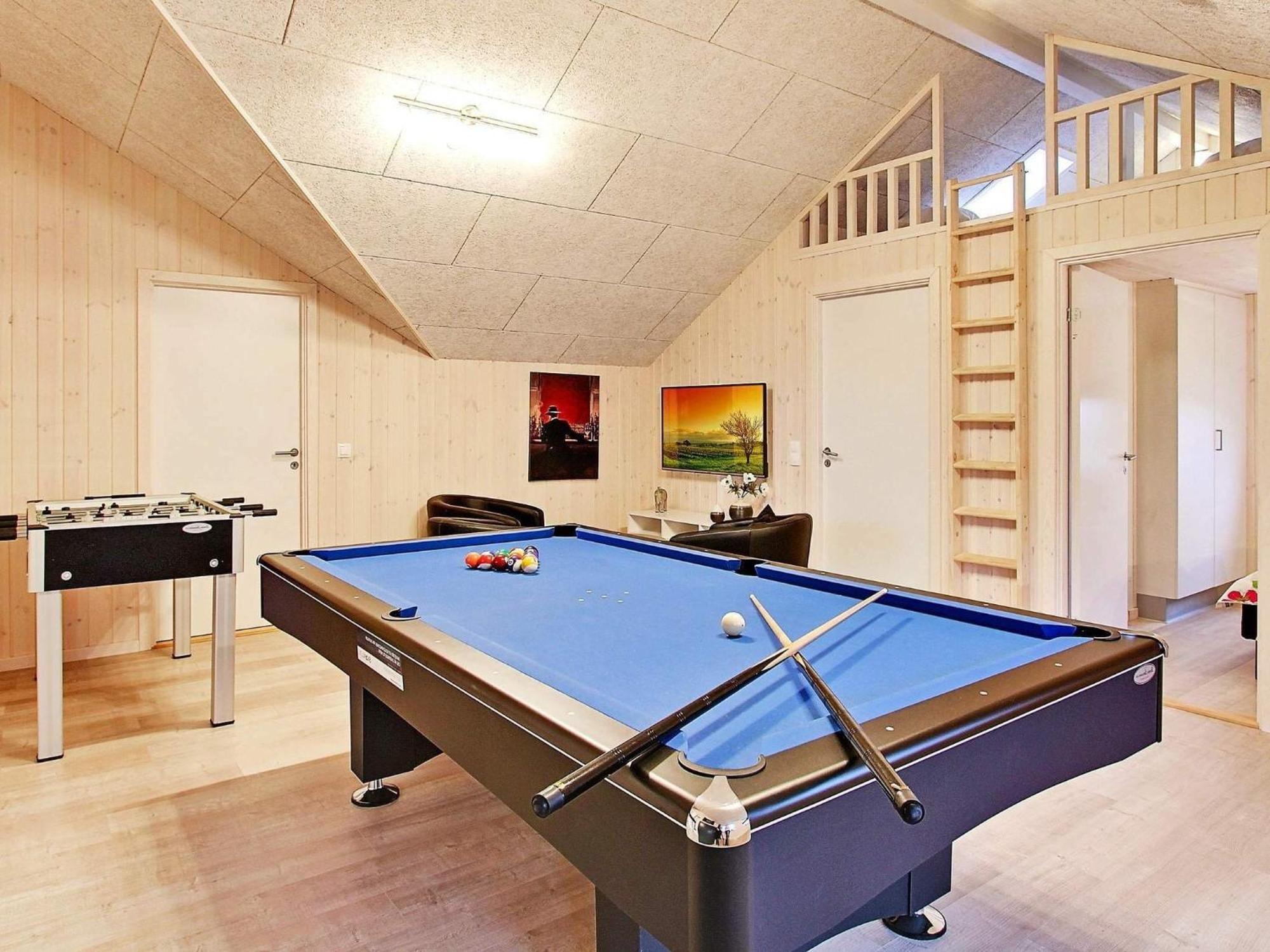 12 Person Holiday Home In Hasselberg 卡珀尔恩 外观 照片