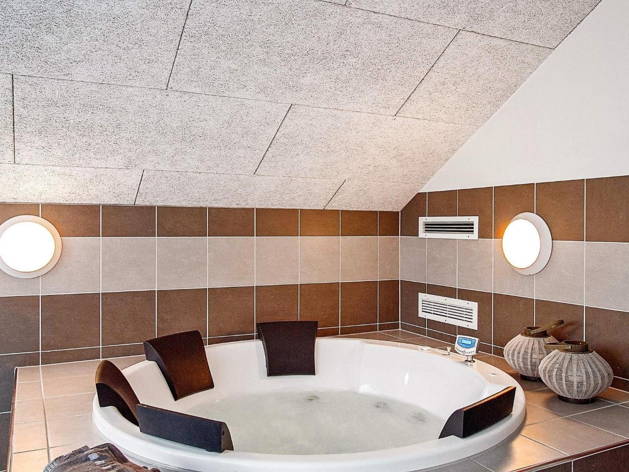 12 Person Holiday Home In Hasselberg 卡珀尔恩 外观 照片